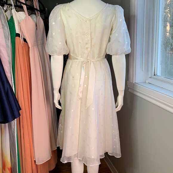 Beautiful Vintage 70s Dress Belted White white dots Wedding - Picture 4 of 14